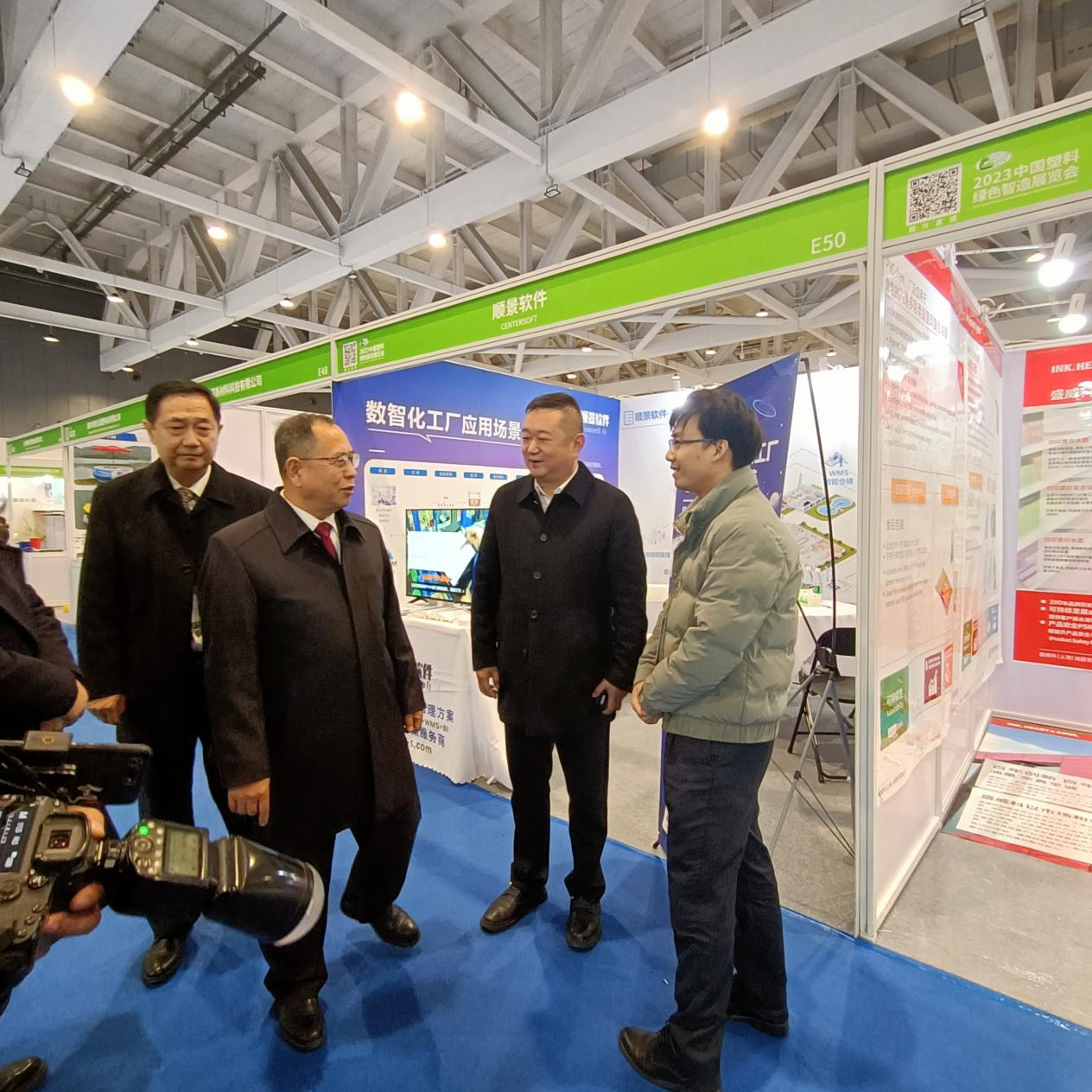 ˳������